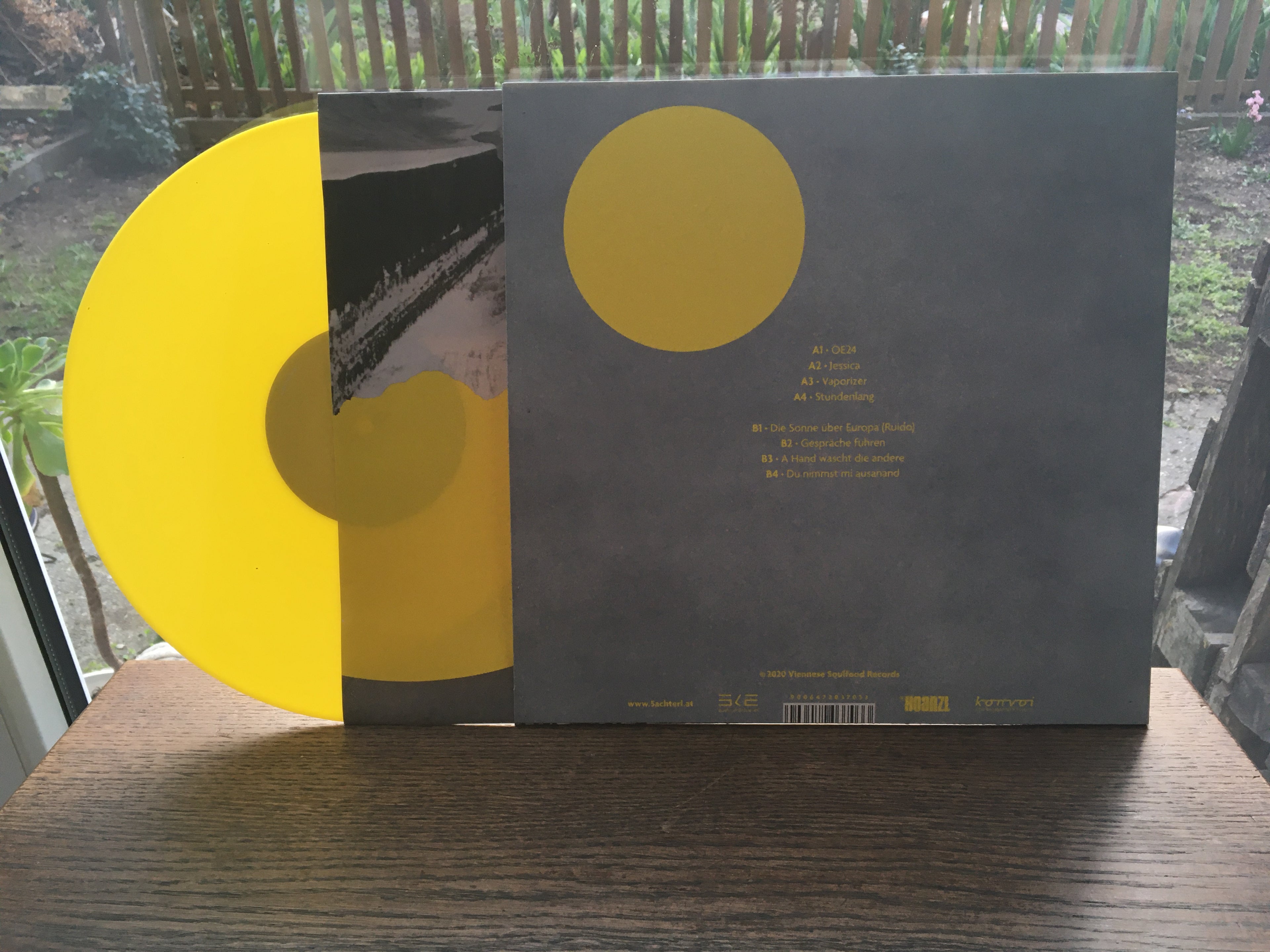 YEAH YEAH YEAH (Vinyl LP)